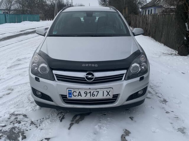 Сірий Опель Астра, об'ємом двигуна 1.69 л та пробігом 330 тис. км за 4700 $, фото 1 на Automoto.ua