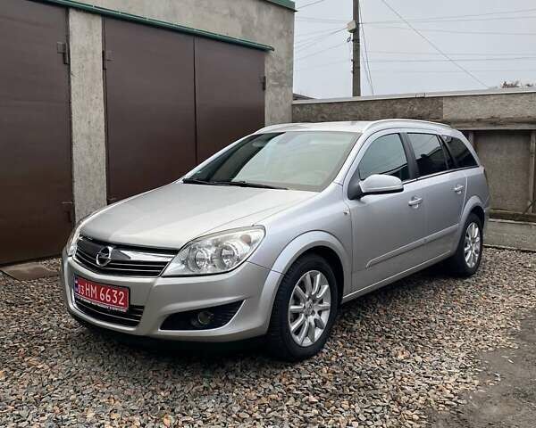 Серый Опель Астра, объемом двигателя 1.6 л и пробегом 172 тыс. км за 5900 $, фото 1 на Automoto.ua