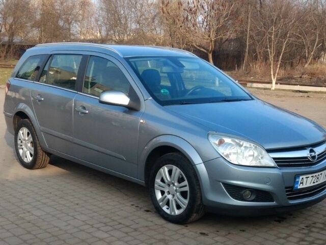 Сірий Опель Астра, об'ємом двигуна 1.6 л та пробігом 226 тис. км за 4899 $, фото 1 на Automoto.ua