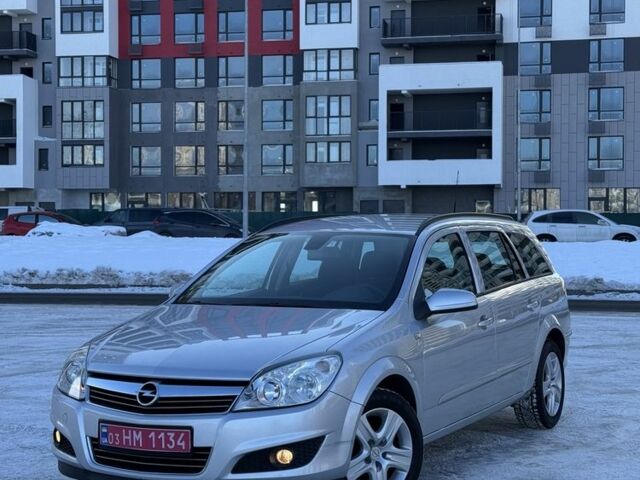 Сірий Опель Астра, об'ємом двигуна 1.6 л та пробігом 196 тис. км за 5799 $, фото 1 на Automoto.ua