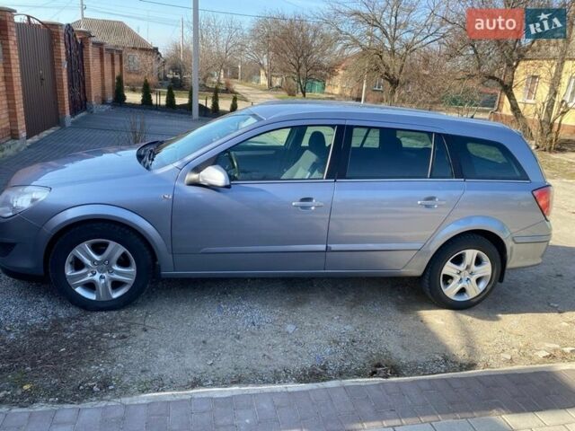 Сірий Опель Астра, об'ємом двигуна 1.6 л та пробігом 268 тис. км за 5200 $, фото 1 на Automoto.ua