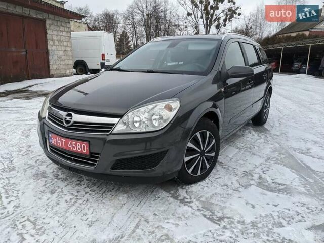 Сірий Опель Астра, об'ємом двигуна 1.4 л та пробігом 195 тис. км за 4499 $, фото 1 на Automoto.ua