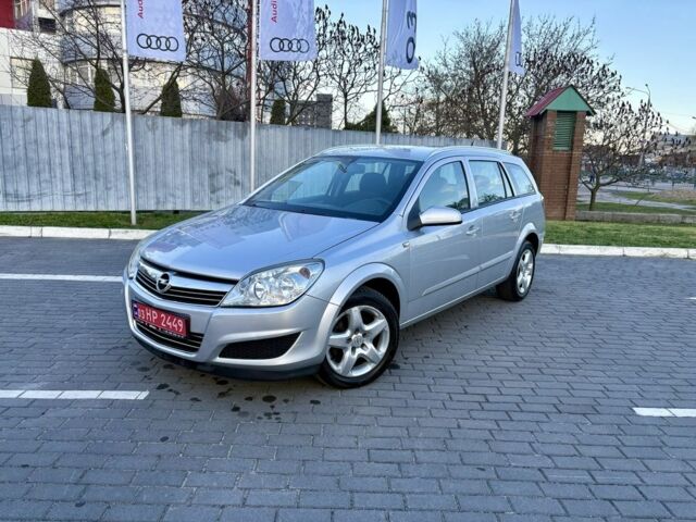 Сірий Опель Астра, об'ємом двигуна 1.6 л та пробігом 251 тис. км за 4999 $, фото 1 на Automoto.ua