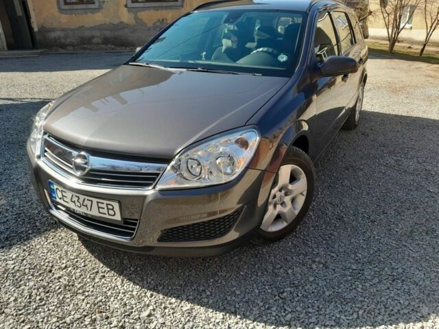 Серый Опель Астра, объемом двигателя 1.7 л и пробегом 192 тыс. км за 6999 $, фото 1 на Automoto.ua