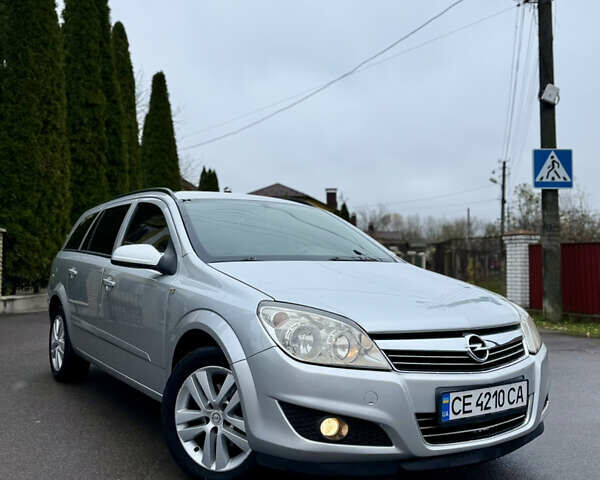 Серый Опель Астра, объемом двигателя 1.6 л и пробегом 201 тыс. км за 4700 $, фото 1 на Automoto.ua