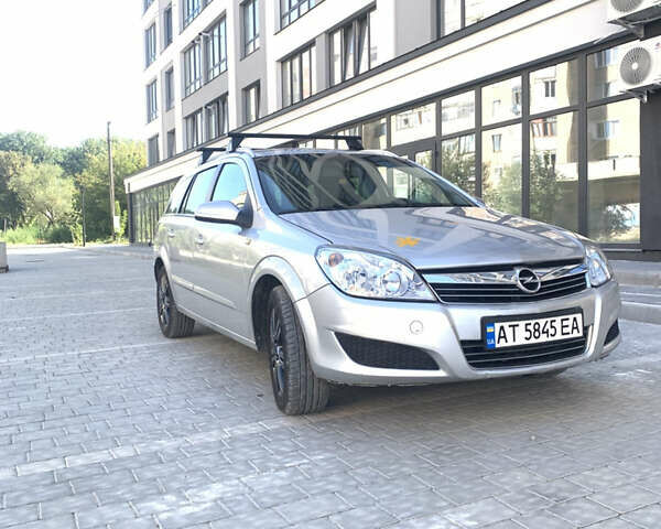 Серый Опель Астра, объемом двигателя 1.69 л и пробегом 286 тыс. км за 5350 $, фото 1 на Automoto.ua