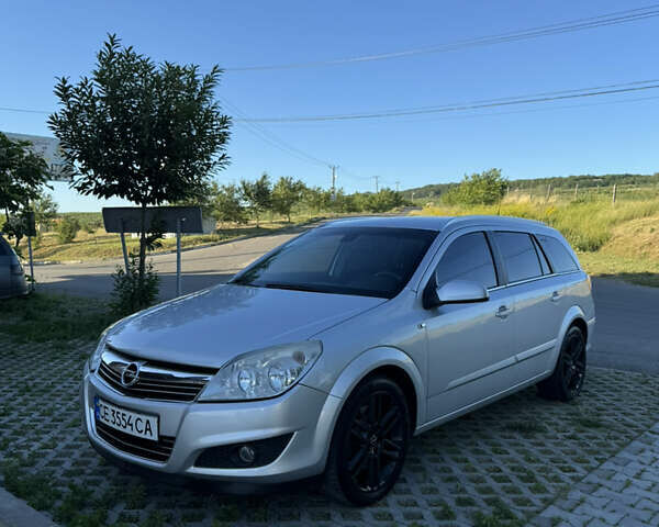 Серый Опель Астра, объемом двигателя 1.9 л и пробегом 250 тыс. км за 6000 $, фото 1 на Automoto.ua