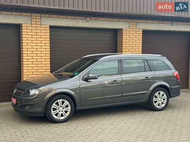 Сірий Опель Астра, об'ємом двигуна 1.6 л та пробігом 185 тис. км за 5600 $, фото 1 на Automoto.ua