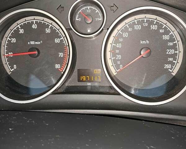 Серый Опель Астра, объемом двигателя 1.6 л и пробегом 197 тыс. км за 6200 $, фото 1 на Automoto.ua