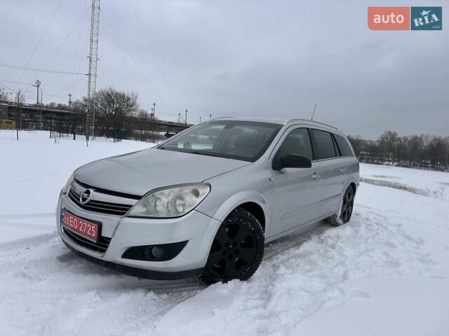 Серый Опель Астра, объемом двигателя 1.9 л и пробегом 200 тыс. км за 5800 $, фото 1 на Automoto.ua