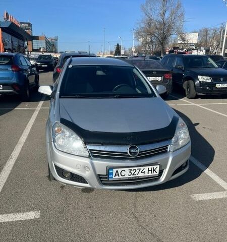 Серый Опель Астра, объемом двигателя 1.7 л и пробегом 294 тыс. км за 5000 $, фото 1 на Automoto.ua