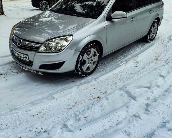 Сірий Опель Астра, об'ємом двигуна 1.6 л та пробігом 255 тис. км за 5700 $, фото 1 на Automoto.ua