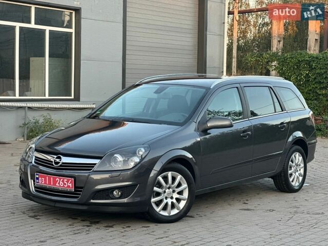 Сірий Опель Астра, об'ємом двигуна 1.6 л та пробігом 216 тис. км за 6350 $, фото 1 на Automoto.ua