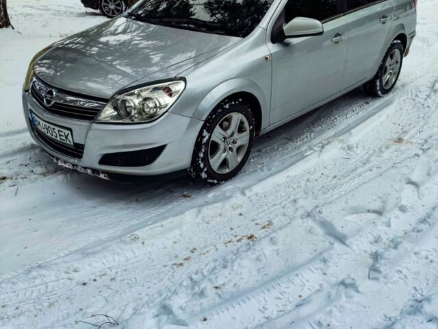 Сірий Опель Астра, об'ємом двигуна 1.6 л та пробігом 255 тис. км за 5700 $, фото 1 на Automoto.ua