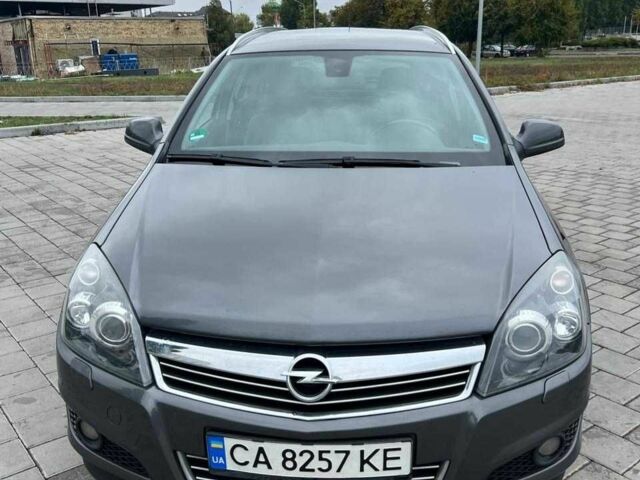 Сірий Опель Астра, об'ємом двигуна 1.6 л та пробігом 259 тис. км за 6600 $, фото 1 на Automoto.ua