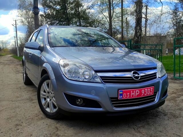 Сірий Опель Астра, об'ємом двигуна 1.6 л та пробігом 239 тис. км за 6300 $, фото 1 на Automoto.ua