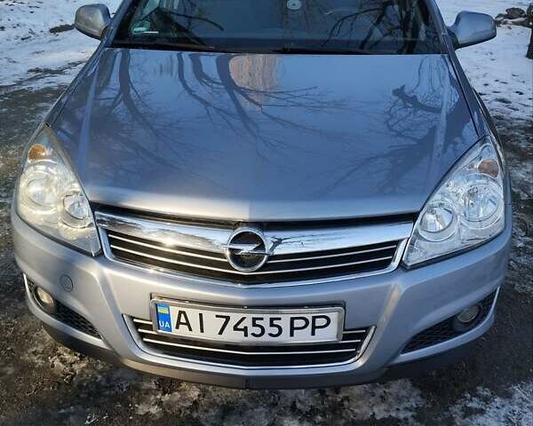 Сірий Опель Астра, об'ємом двигуна 1.6 л та пробігом 207 тис. км за 6000 $, фото 1 на Automoto.ua