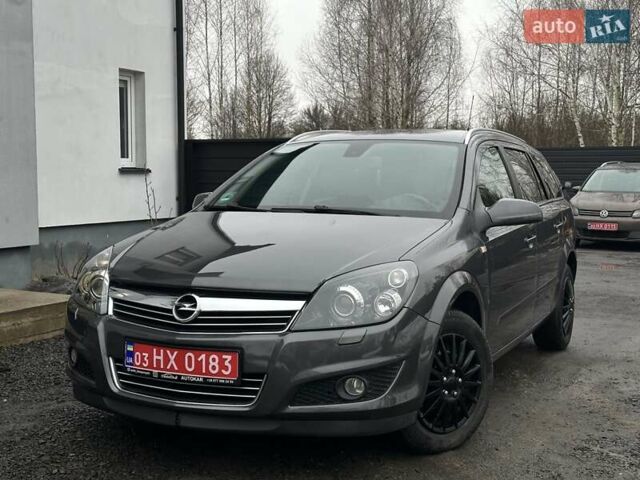 Сірий Опель Астра, об'ємом двигуна 1.6 л та пробігом 255 тис. км за 5700 $, фото 1 на Automoto.ua
