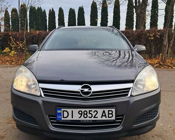 Сірий Опель Астра, об'ємом двигуна 1.6 л та пробігом 220 тис. км за 4700 $, фото 1 на Automoto.ua