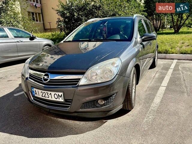 Серый Опель Астра, объемом двигателя 1.7 л и пробегом 271 тыс. км за 5900 $, фото 1 на Automoto.ua