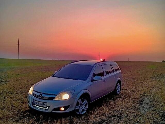 Сірий Опель Астра, об'ємом двигуна 1.7 л та пробігом 305 тис. км за 6200 $, фото 1 на Automoto.ua