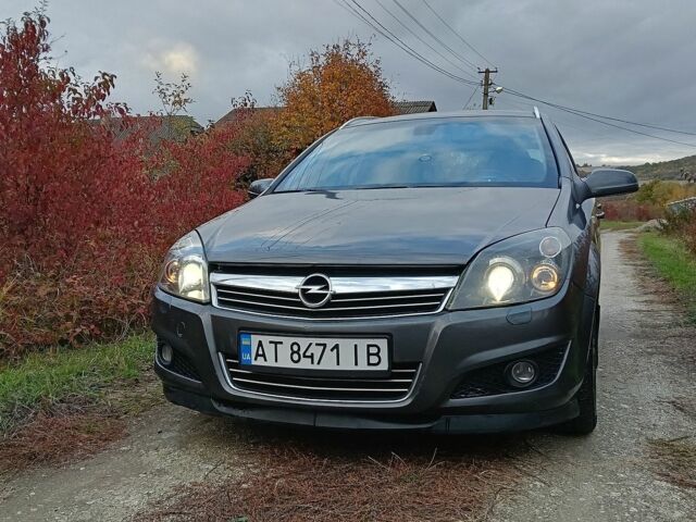 Сірий Опель Астра, об'ємом двигуна 1.69 л та пробігом 300 тис. км за 4900 $, фото 1 на Automoto.ua