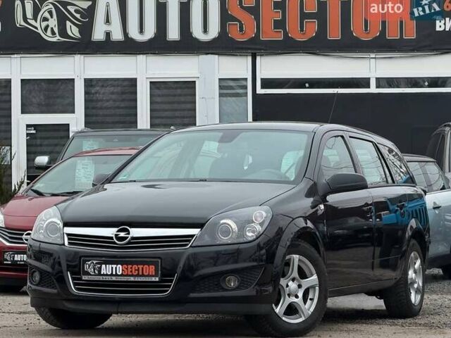 Серый Опель Астра, объемом двигателя 1.6 л и пробегом 218 тыс. км за 5900 $, фото 1 на Automoto.ua