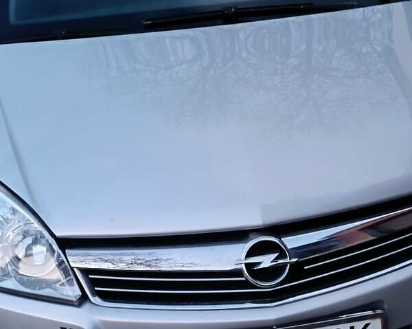 Сірий Опель Астра, об'ємом двигуна 1.6 л та пробігом 210 тис. км за 5500 $, фото 1 на Automoto.ua