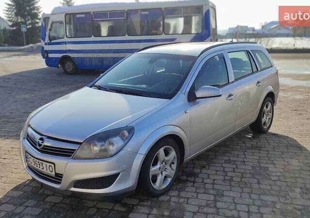 Сірий Опель Астра, об'ємом двигуна 1.7 л та пробігом 280 тис. км за 3850 $, фото 1 на Automoto.ua