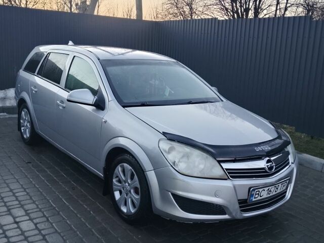 Серый Опель Астра, объемом двигателя 1.7 л и пробегом 278 тыс. км за 4799 $, фото 1 на Automoto.ua
