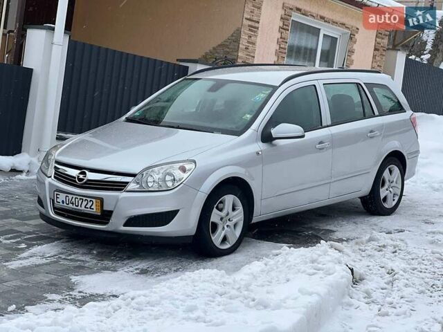 Сірий Опель Астра, об'ємом двигуна 1.6 л та пробігом 181 тис. км за 5999 $, фото 1 на Automoto.ua