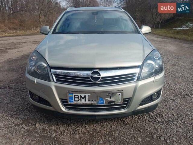 Серый Опель Астра, объемом двигателя 1.7 л и пробегом 270 тыс. км за 5800 $, фото 1 на Automoto.ua
