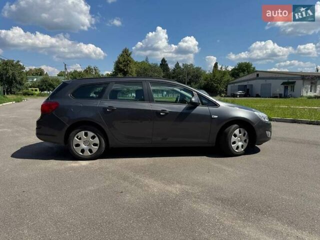 Опель Астра 2010 в Киеве на Automoto.ua Серый Опель Астра, объемом двигателя 1.6 л и пробегом 252 тыс. км за 7150 $, фото 1 на Automoto.ua