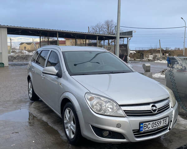 Сірий Опель Астра, об'ємом двигуна 1.69 л та пробігом 317 тис. км за 4700 $, фото 1 на Automoto.ua