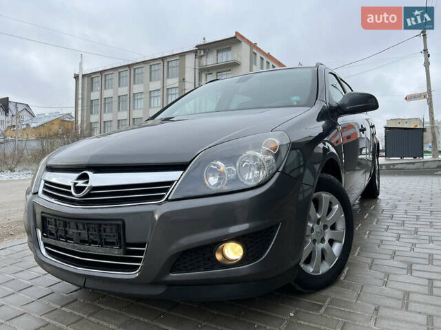 Сірий Опель Астра, об'ємом двигуна 1.7 л та пробігом 263 тис. км за 5950 $, фото 1 на Automoto.ua