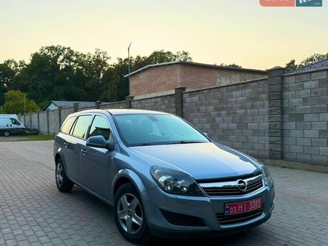 Сірий Опель Астра, об'ємом двигуна 1.6 л та пробігом 215 тис. км за 5500 $, фото 1 на Automoto.ua