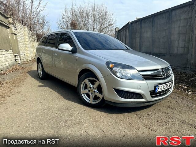 Сірий Опель Астра, об'ємом двигуна 1.7 л та пробігом 240 тис. км за 6300 $, фото 1 на Automoto.ua