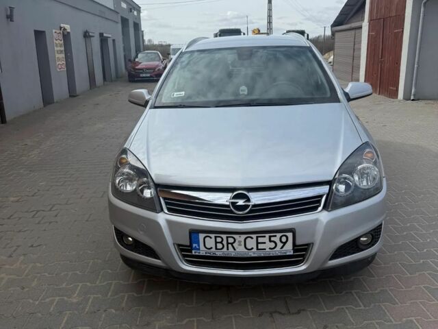 Сірий Опель Астра, об'ємом двигуна 1.7 л та пробігом 150 тис. км за 1129 $, фото 1 на Automoto.ua