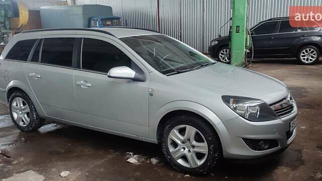 Сірий Опель Астра, об'ємом двигуна 1.6 л та пробігом 199 тис. км за 6800 $, фото 1 на Automoto.ua