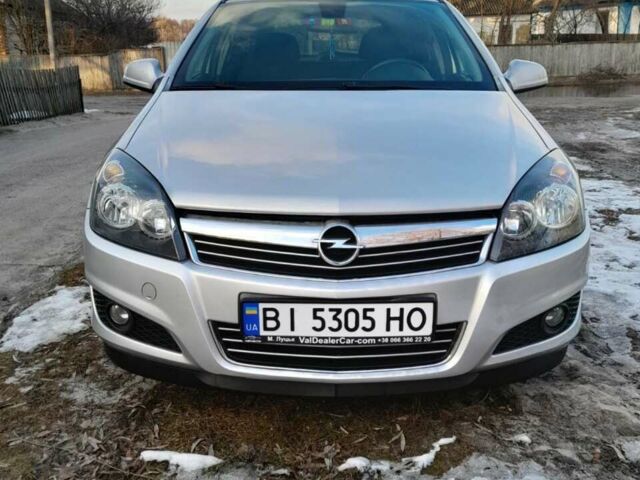 Сірий Опель Астра, об'ємом двигуна 1.7 л та пробігом 196 тис. км за 6200 $, фото 1 на Automoto.ua