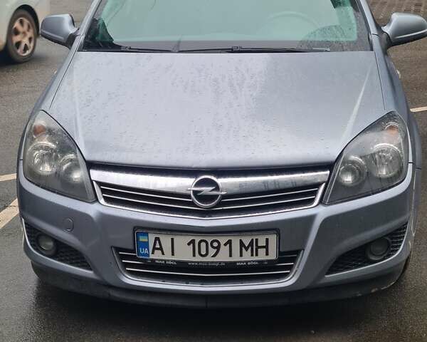 Сірий Опель Астра, об'ємом двигуна 1.69 л та пробігом 374 тис. км за 5500 $, фото 1 на Automoto.ua