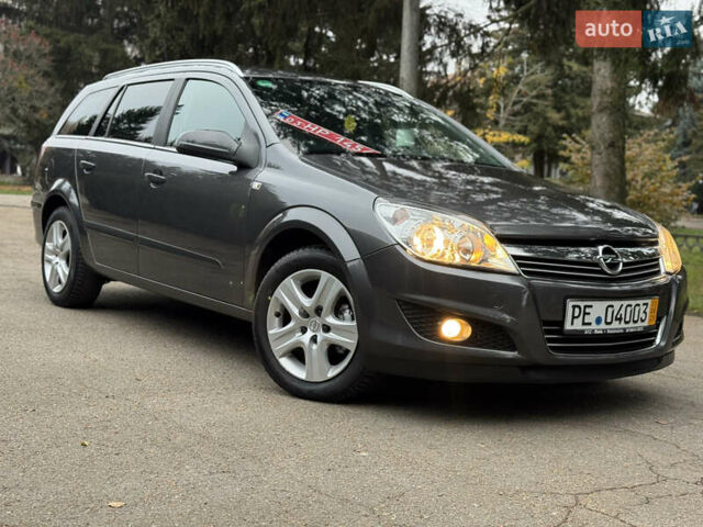 Сірий Опель Астра, об'ємом двигуна 1.6 л та пробігом 215 тис. км за 5750 $, фото 1 на Automoto.ua