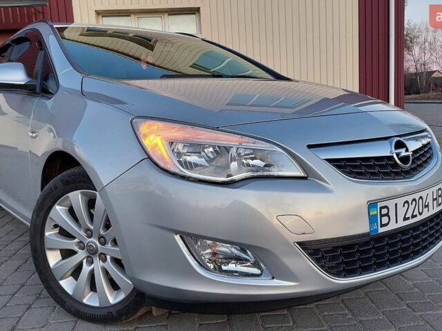 Сірий Опель Астра, об'ємом двигуна 1.7 л та пробігом 200 тис. км за 7500 $, фото 1 на Automoto.ua
