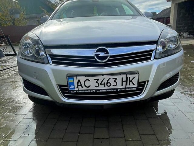 Серый Опель Астра, объемом двигателя 1.7 л и пробегом 218 тыс. км за 6200 $, фото 1 на Automoto.ua