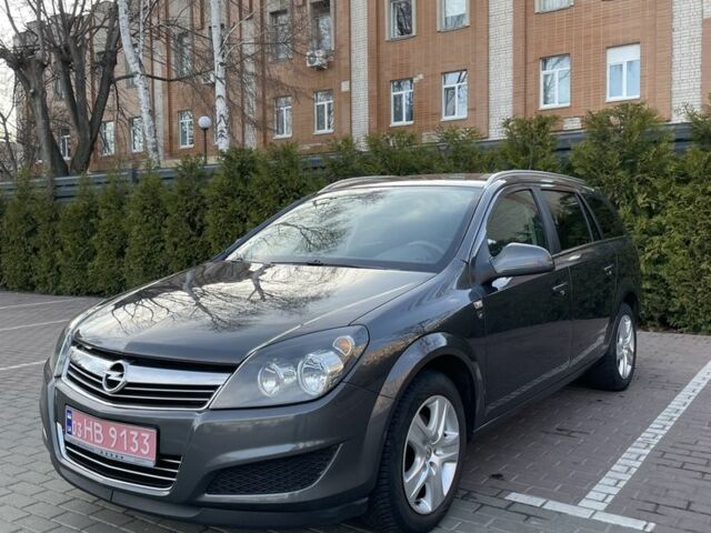 Серый Опель Астра, объемом двигателя 1.4 л и пробегом 180 тыс. км за 6500 $, фото 1 на Automoto.ua