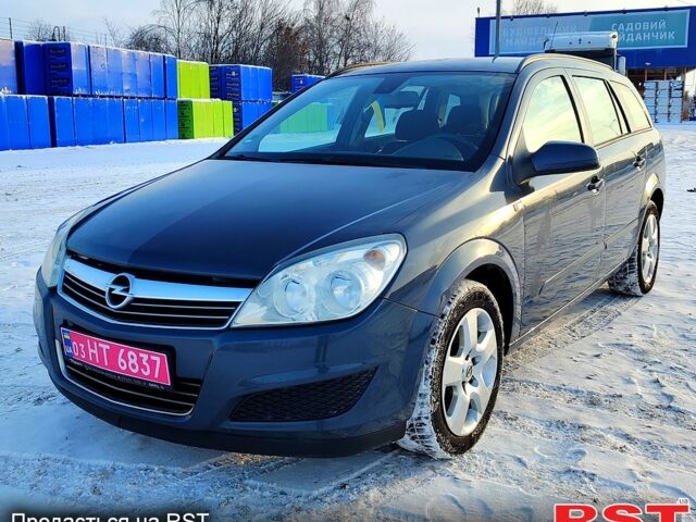 Серый Опель Астра, объемом двигателя 1.6 л и пробегом 18900 тыс. км за 4999 $, фото 1 на Automoto.ua