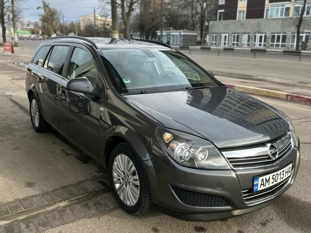 Сірий Опель Астра, об'ємом двигуна 1.9 л та пробігом 280 тис. км за 6300 $, фото 1 на Automoto.ua