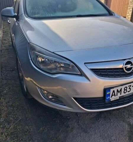 Сірий Опель Астра, об'ємом двигуна 1.6 л та пробігом 223 тис. км за 7800 $, фото 1 на Automoto.ua