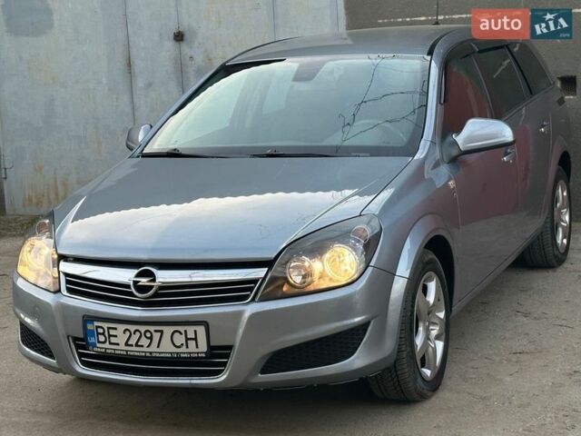 Серый Опель Астра, объемом двигателя 1.69 л и пробегом 250 тыс. км за 5999 $, фото 1 на Automoto.ua