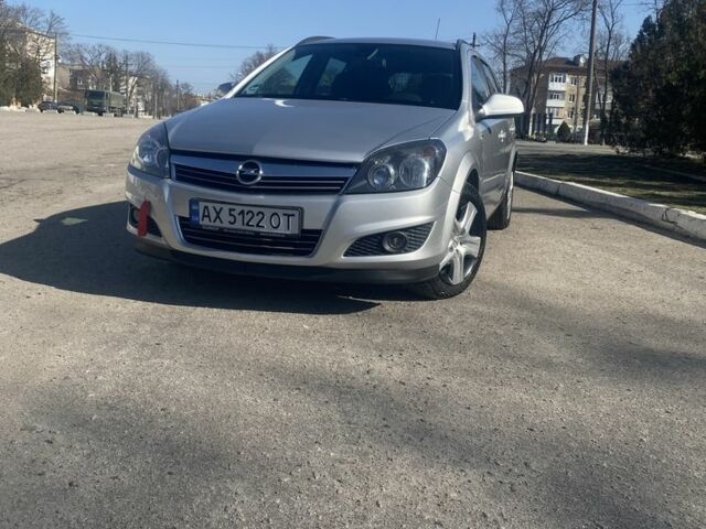 Сірий Опель Астра, об'ємом двигуна 1.6 л та пробігом 207 тис. км за 6700 $, фото 1 на Automoto.ua
